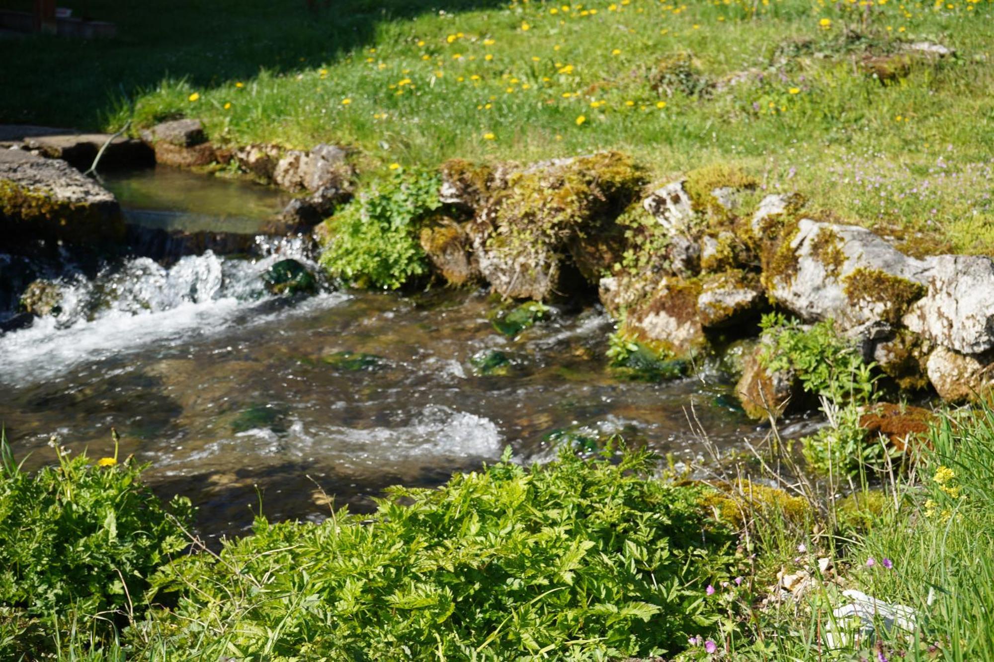 Domacinstvo Na Kraju Svijeta Sipovo Exterior foto
