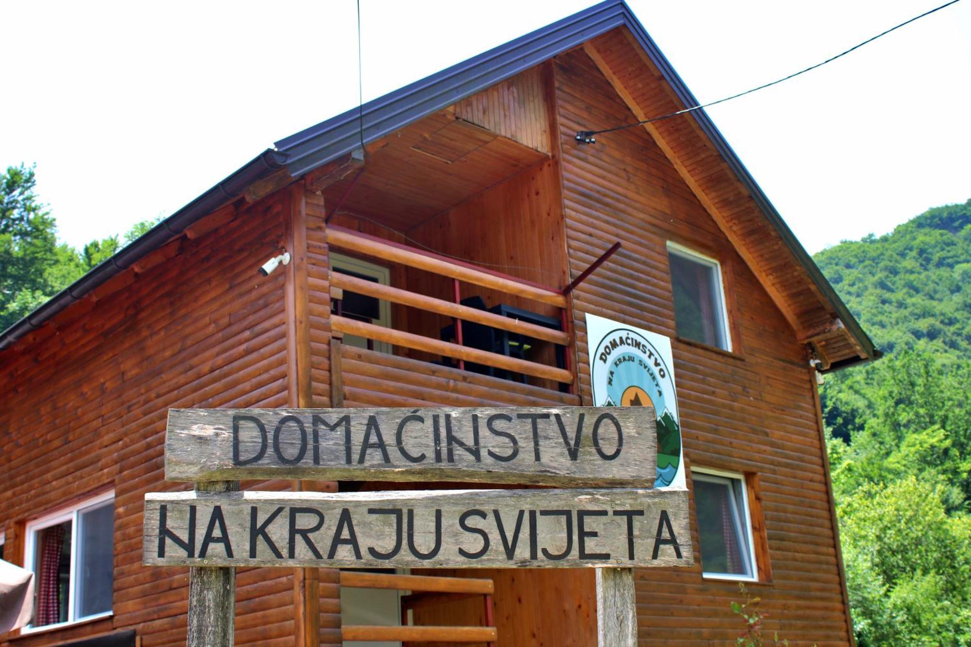 Domacinstvo Na Kraju Svijeta Sipovo Exterior foto