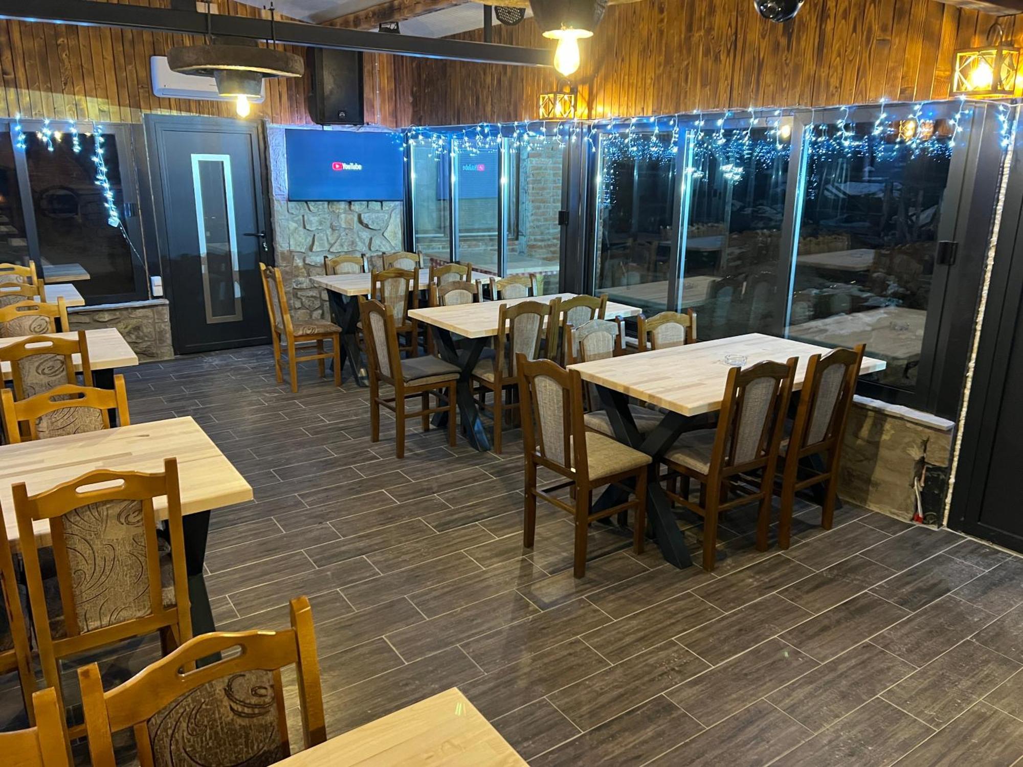 Domacinstvo Na Kraju Svijeta Sipovo Exterior foto